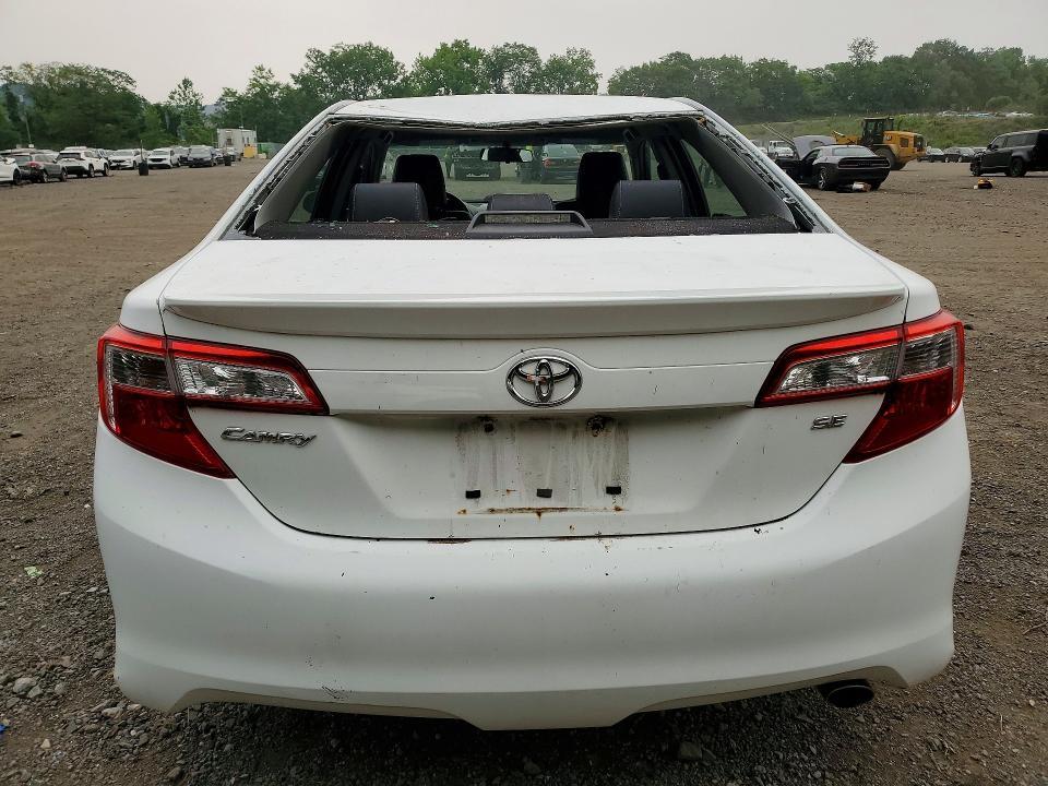 2013 TOYOTA CAMRY SE — Фото 6 из 12