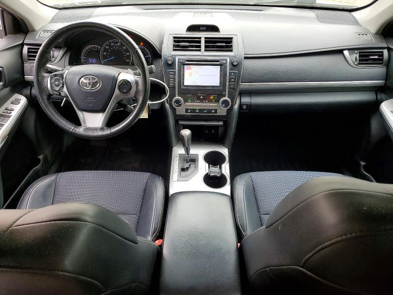 2013 TOYOTA CAMRY SE — Фото 8 из 12