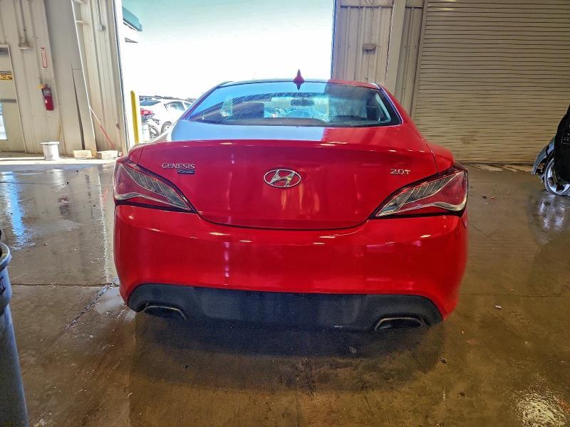 2013 HYUNDAI GENESIS COUPE 2.0T — Фото 6 из 12