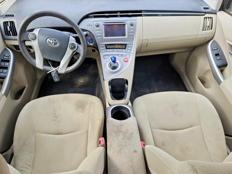 2013 TOYOTA PRIUS TWO — Фото 8 из 12
