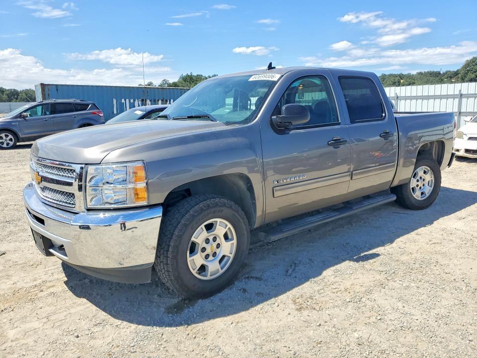 2013 CHEVROLET SILVERADO 3GCPKSE73DG243717