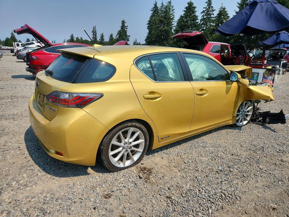 2012 LEXUS CT 200 — Фото 3 из 12