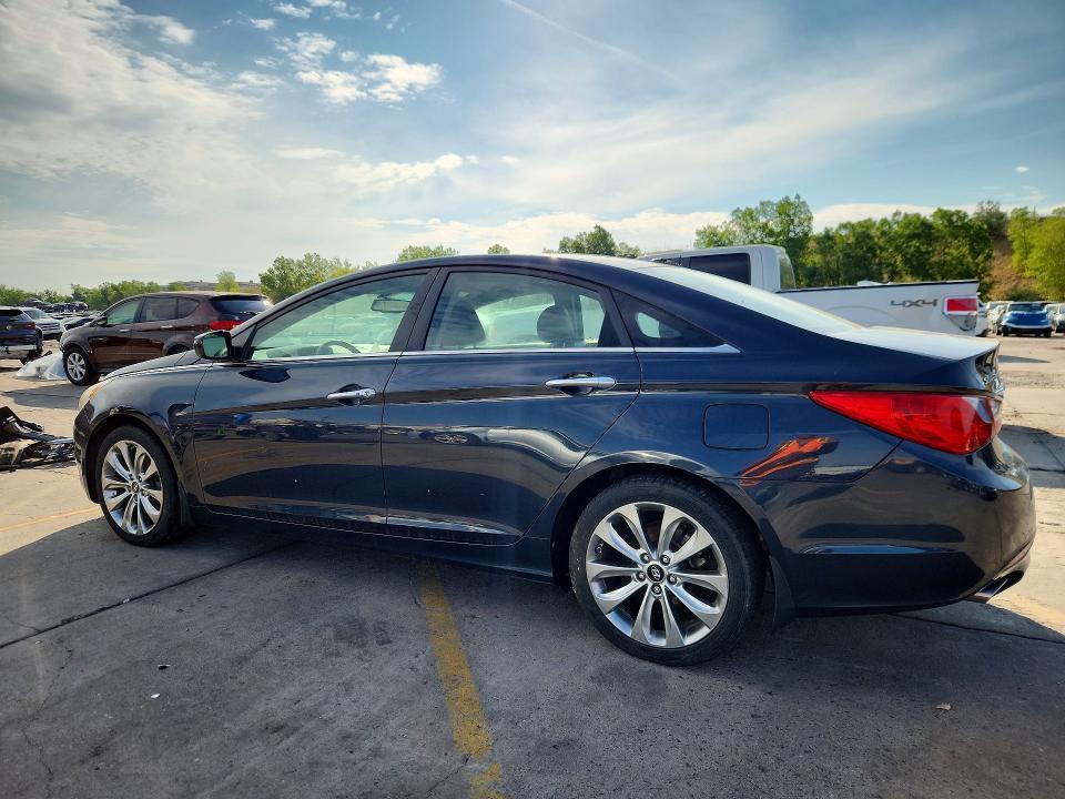 2012 HYUNDAI SONATA SE — Фото 2 из 12
