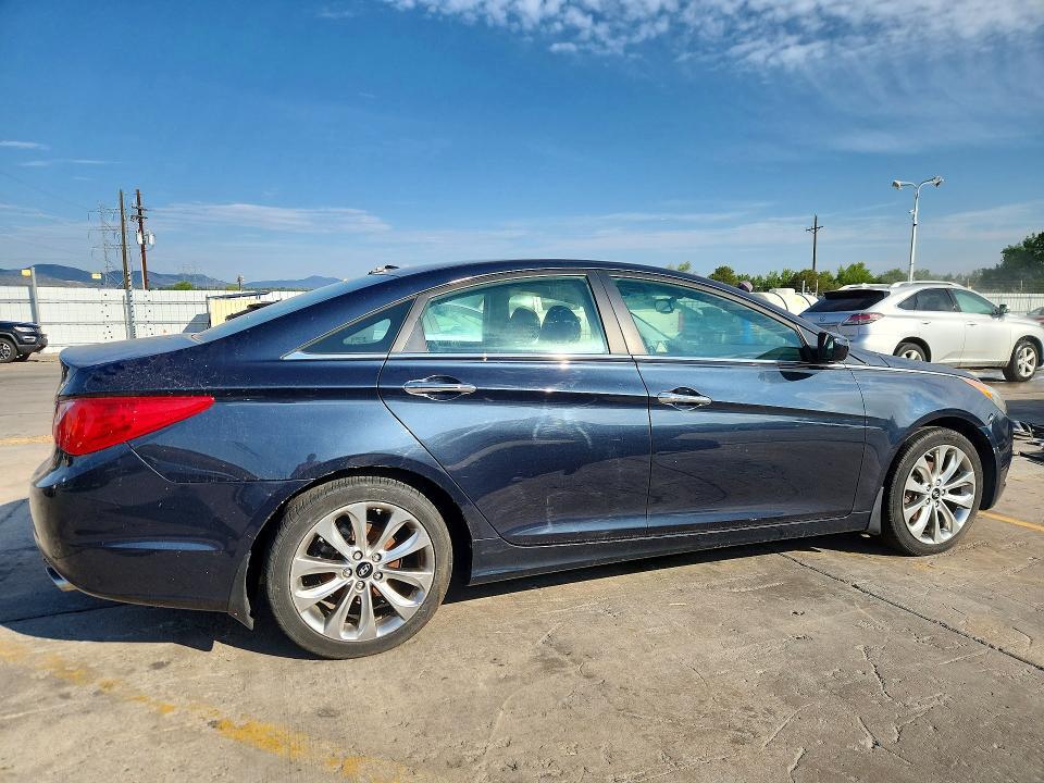 2012 HYUNDAI SONATA SE — Фото 3 из 12