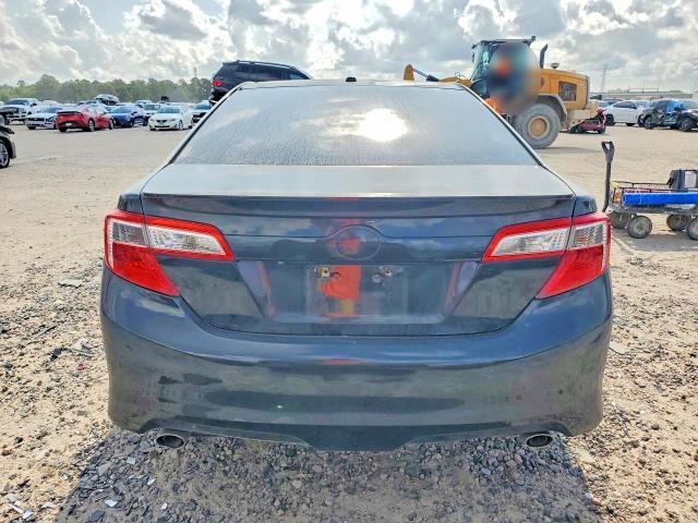 2012 TOYOTA CAMRY SE V6 — Фото 6 из 13