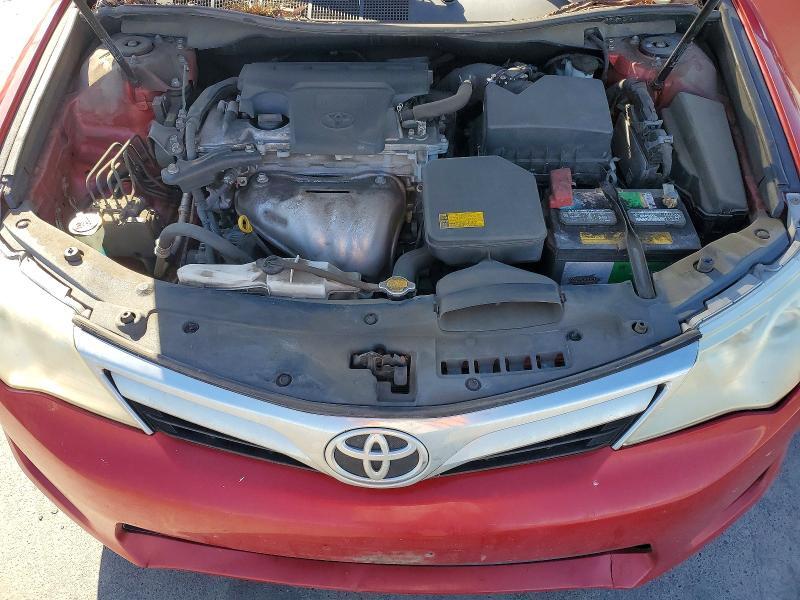 2012 TOYOTA CAMRY LE — Фото 11 из 12