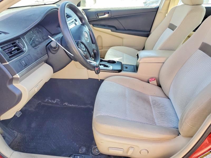 2012 TOYOTA CAMRY LE — Фото 7 из 12