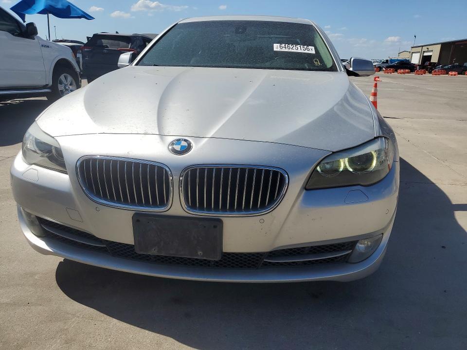 2011 BMW 535 I — Фото 5 из 12