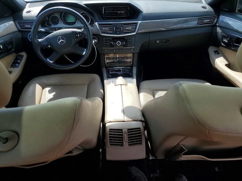 2010 MERCEDES-BENZ E 350 — Фото 8 из 12
