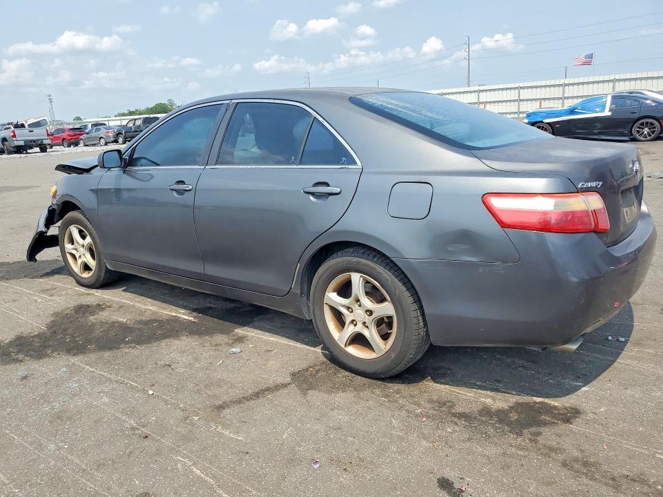 2007 TOYOTA CAMRY LE V6 — Фото 2 из 12