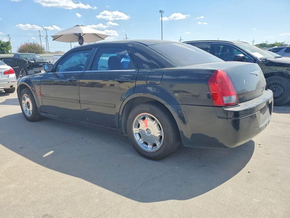 2006 CHRYSLER 300 — Фото 2 из 12