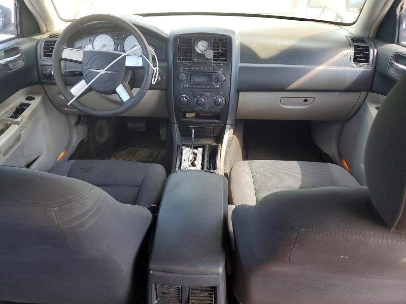 2006 CHRYSLER 300 — Фото 8 из 12