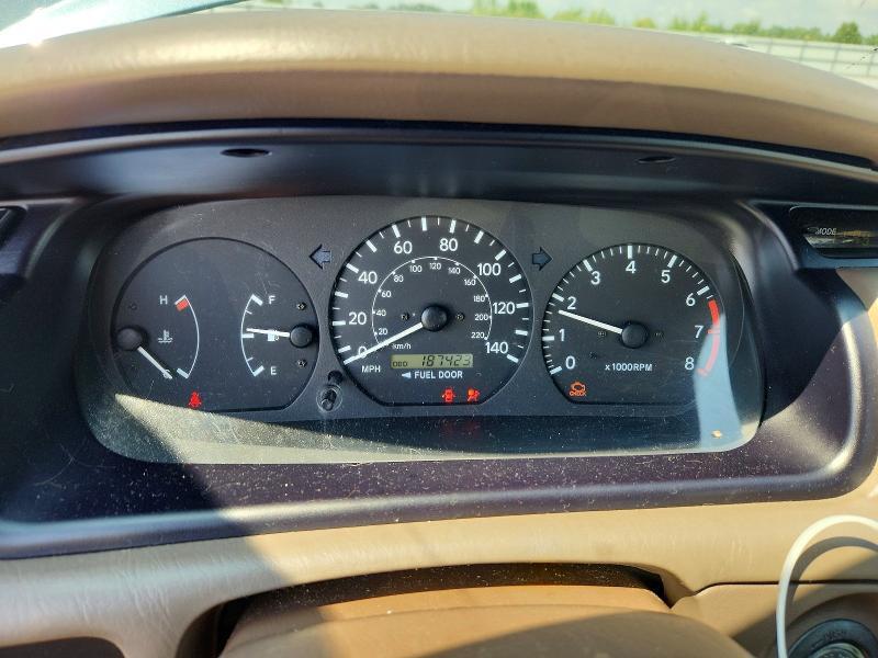 2001 TOYOTA CAMRY CE — Фото 9 из 12