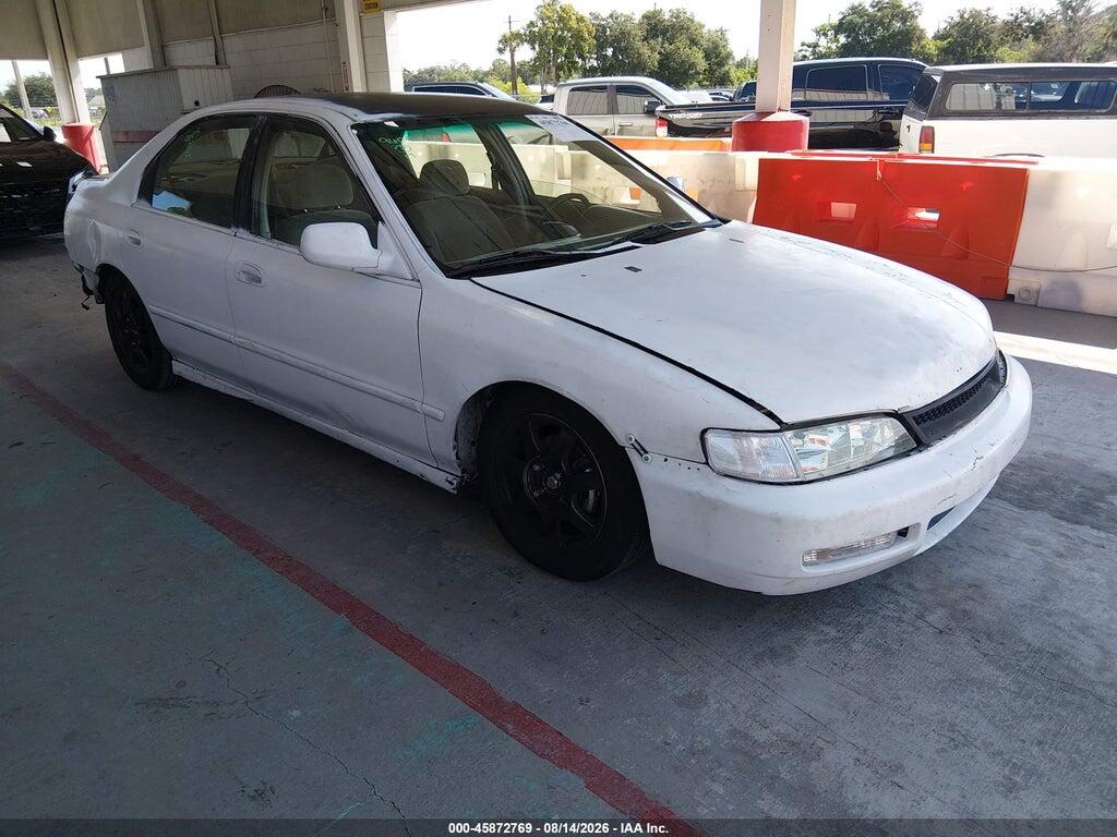 1HGCD5541RA050456 1994 HONDA ACCORD photo no. 1