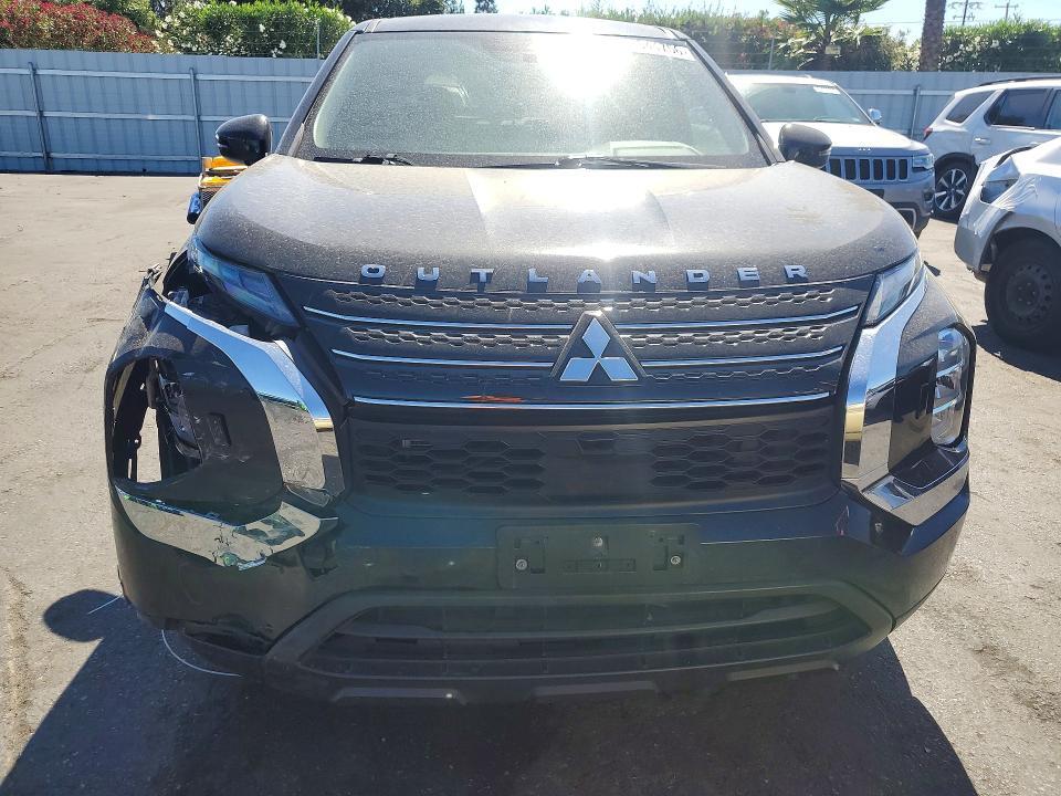2023 MITSUBISHI OUTLANDER ES — Фото 5 из 13