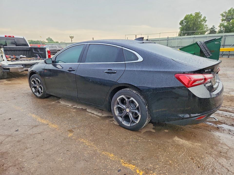 2022 CHEVROLET MALIBU LT — Фото 2 из 12