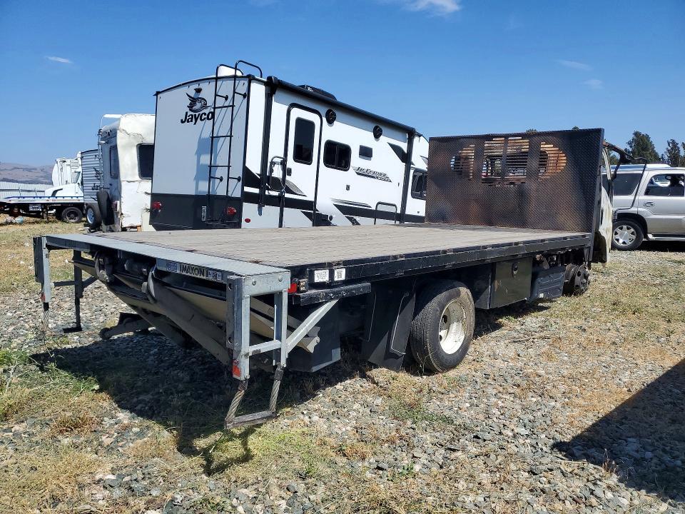 2022 ISUZU NPR HD - EXPEDITOR TRUCK — Фото 3 из 11