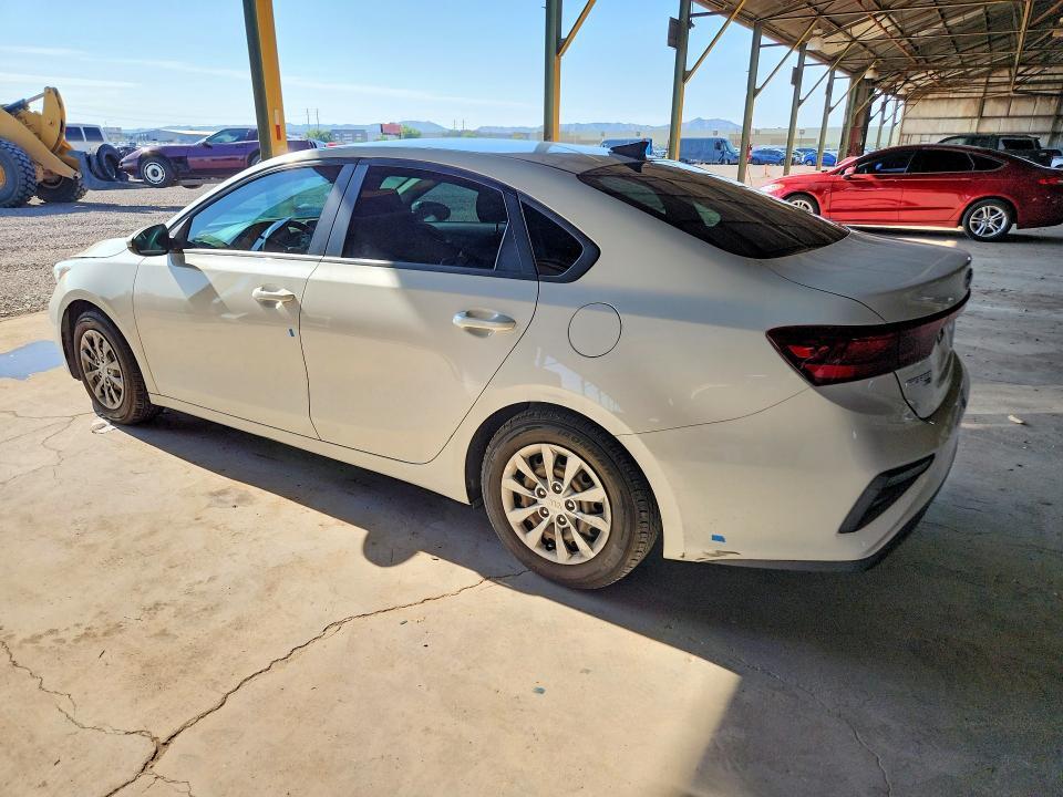 2021 KIA FORTE FE — Фото 2 из 12