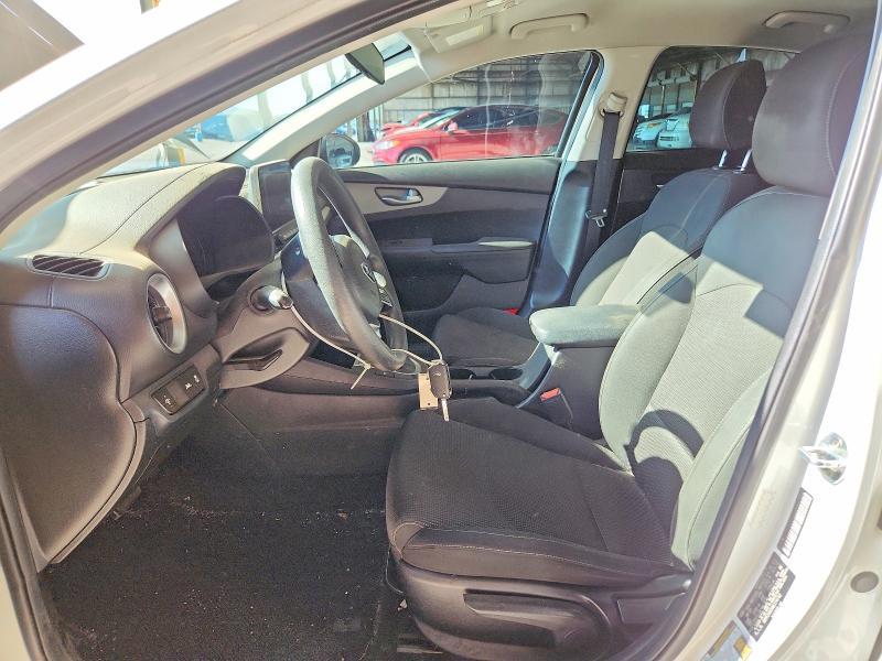 2021 KIA FORTE FE — Фото 7 из 12