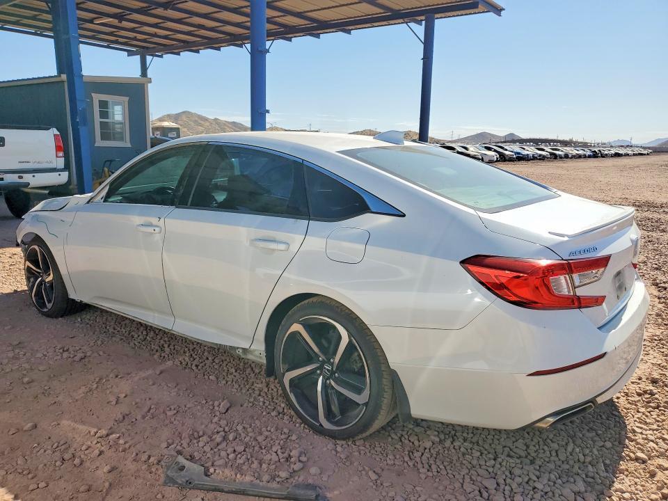 1HGCV1F33KA026130 2019 HONDA ACCORD photo no. 2