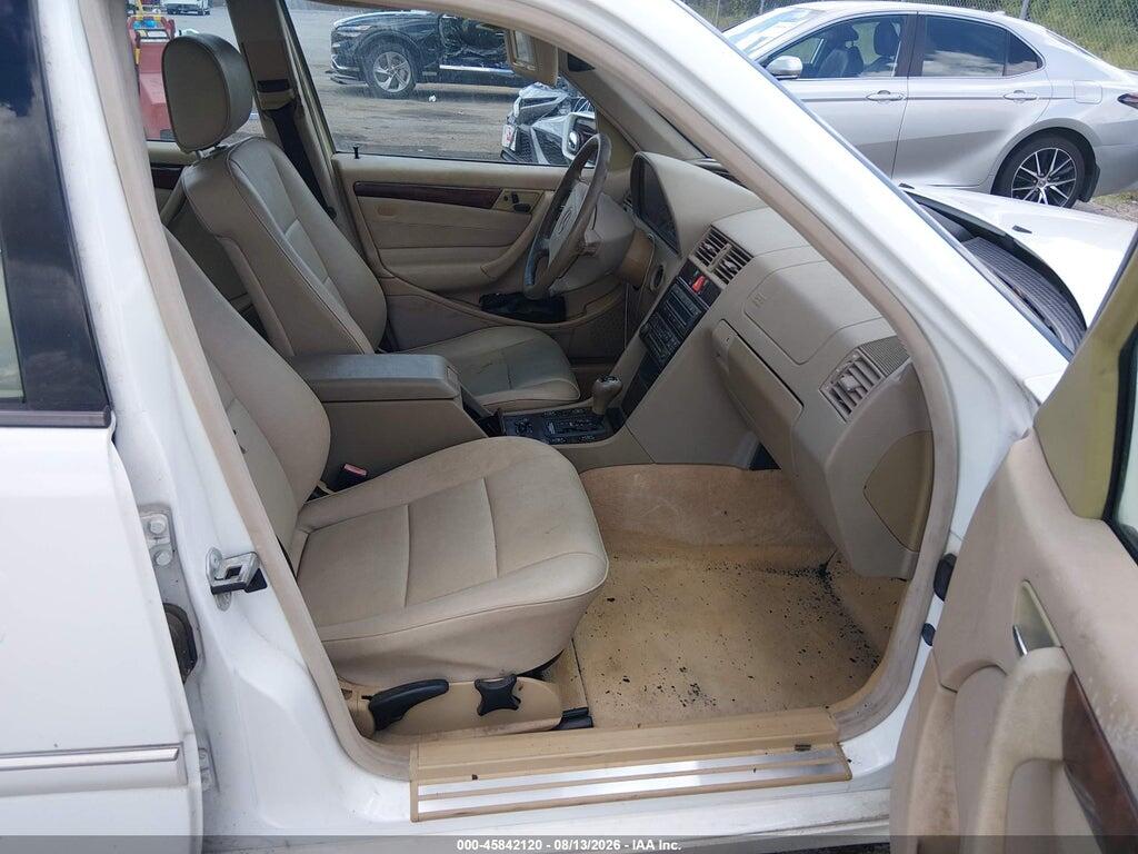 WDBHA23G9WA614339 1998 MERCEDES-BENZ C 230 photo no. 5