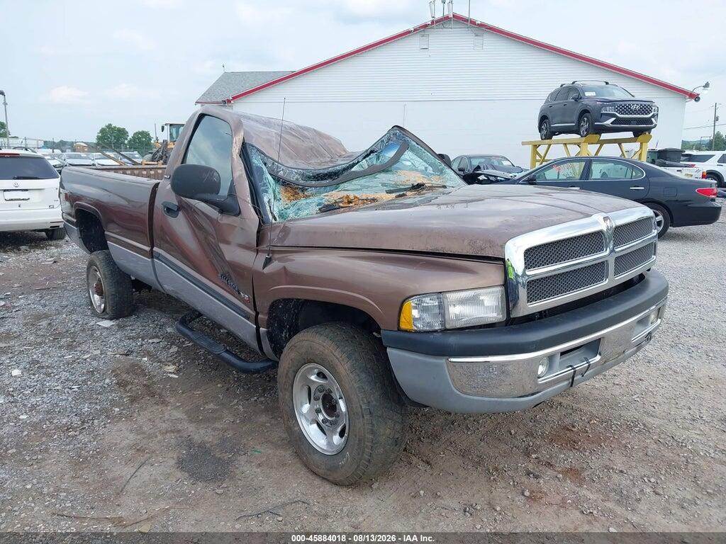 3B7KF26Z2YM233590 2000 DODGE RAM 2500 photo no. 1