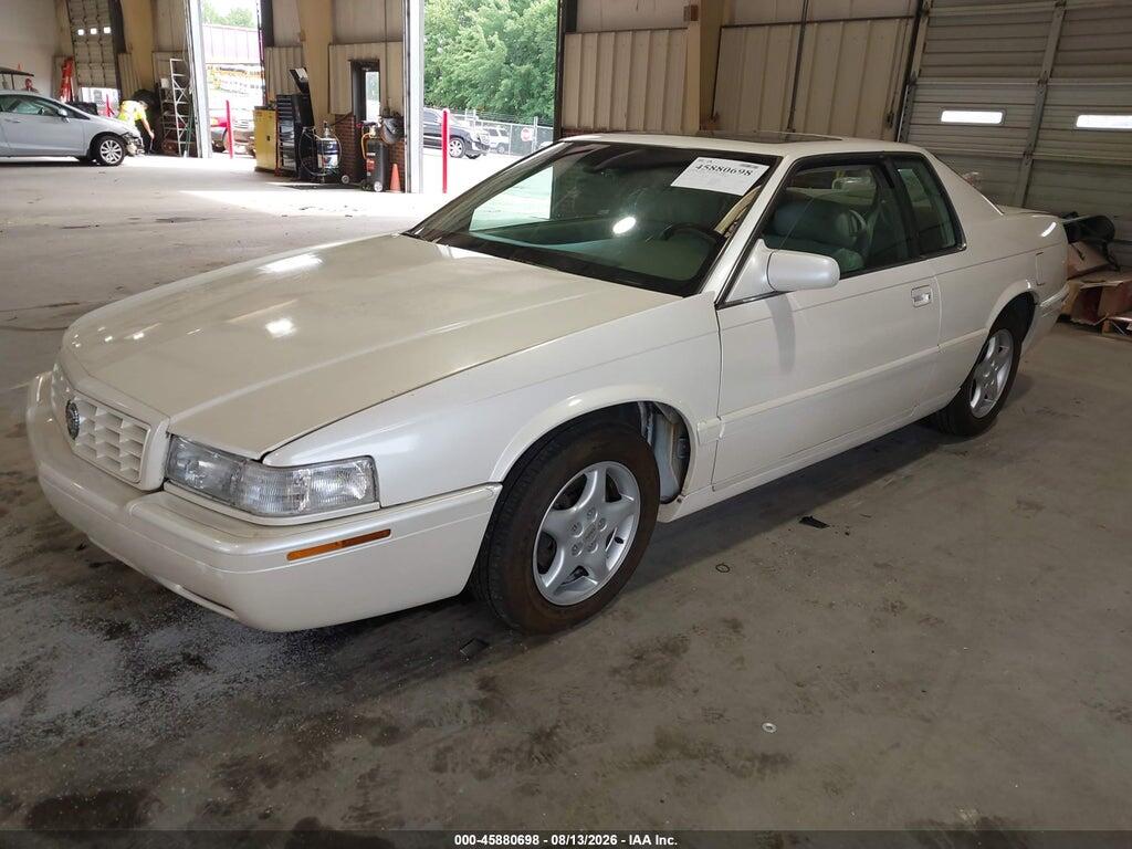 1G6ET129XYU168718 2000 CADILLAC ELDORADO photo no. 2