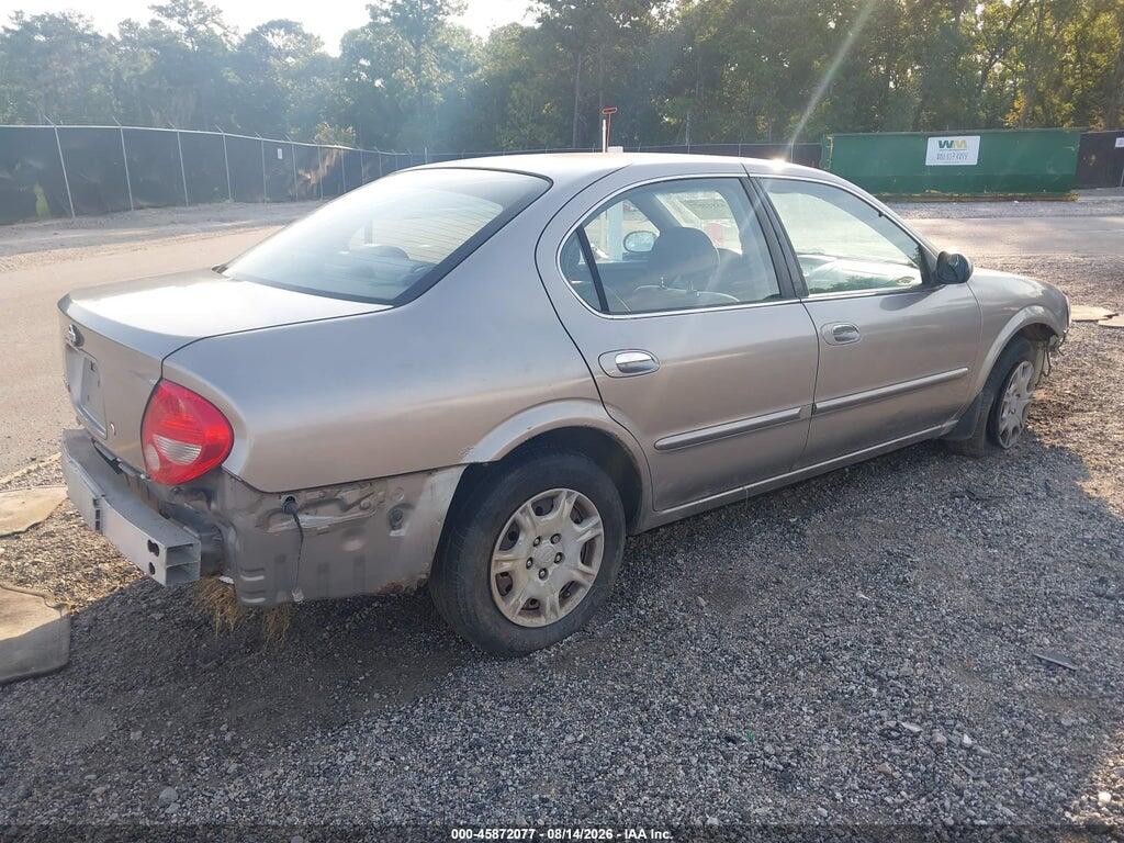 JN1CA31D2YT557499 2000 NISSAN MAXIMA photo no. 4