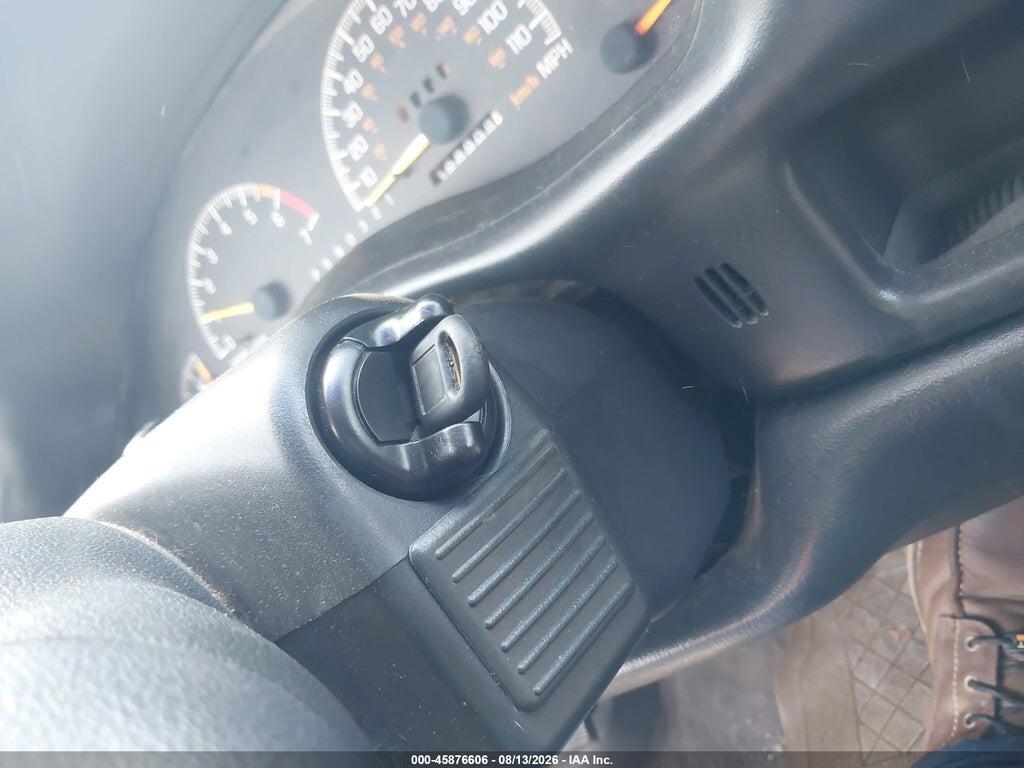 1G2WP52K41F108982 2001 PONTIAC GRAND PRIX photo no. 11