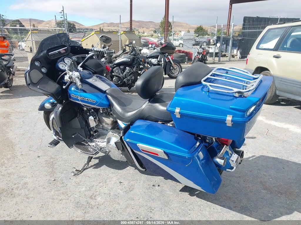 1HD1PCC181Y951411 2001 HARLEY-DAVIDSON FLTRSEI2 photo no. 3