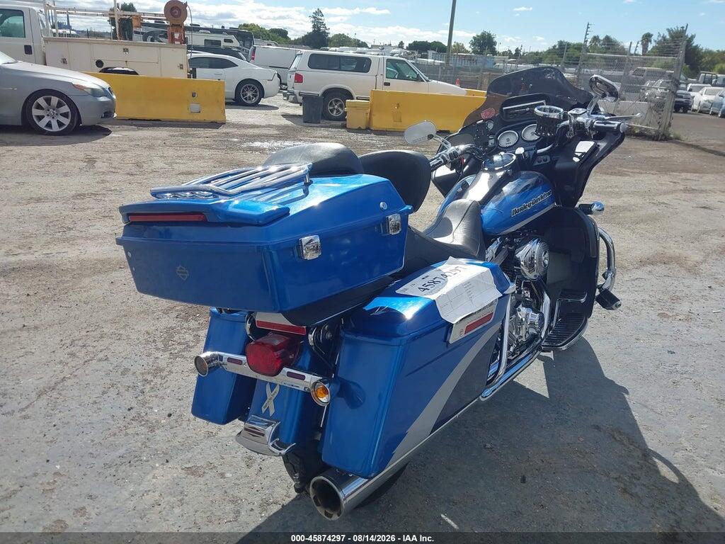 1HD1PCC181Y951411 2001 HARLEY-DAVIDSON FLTRSEI2 photo no. 4