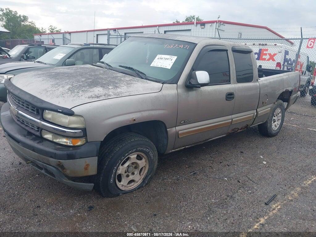 2GCEK19T411103544 2001 CHEVROLET SILVERADO 1500 photo no. 2
