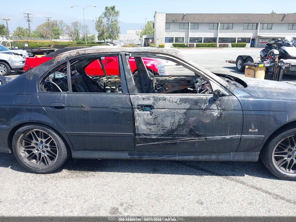 WBSDE93481BZ99438 2001 BMW M5 photo no. 12
