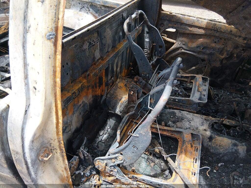 5TEPM62N22Z070665 2002 TOYOTA TACOMA photo no. 8