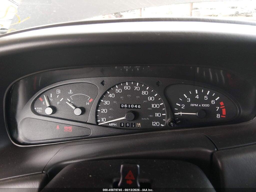 3FAFP11302R237018 2002 FORD ESCORT photo no. 7