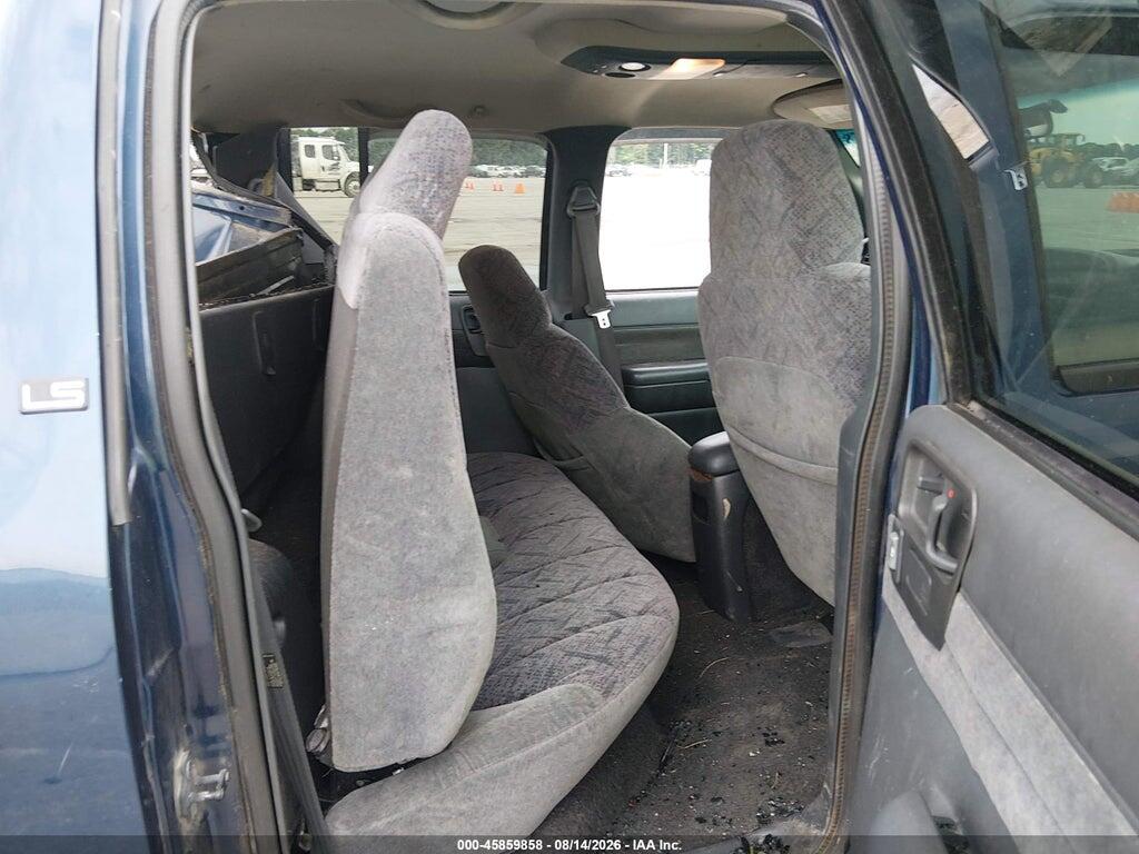 1GCDT13W42K102522 2002 CHEVROLET S-10 photo no. 8