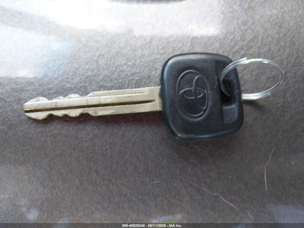 JTEGF21A430097994 2003 TOYOTA HIGHLANDER photo no. 11