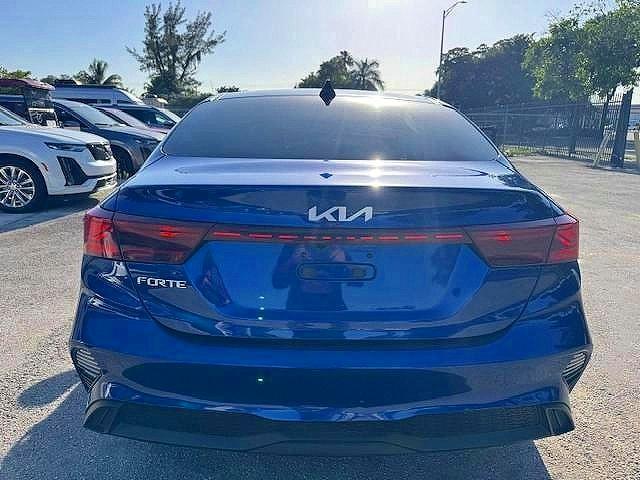 2022 KIA FORTE LXS — Фото 6 из 15