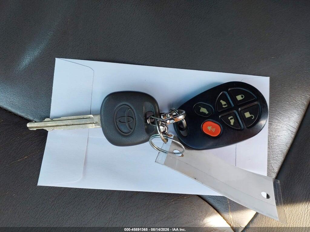 5TDBA22C44S000336 2004 TOYOTA SIENNA photo no. 11