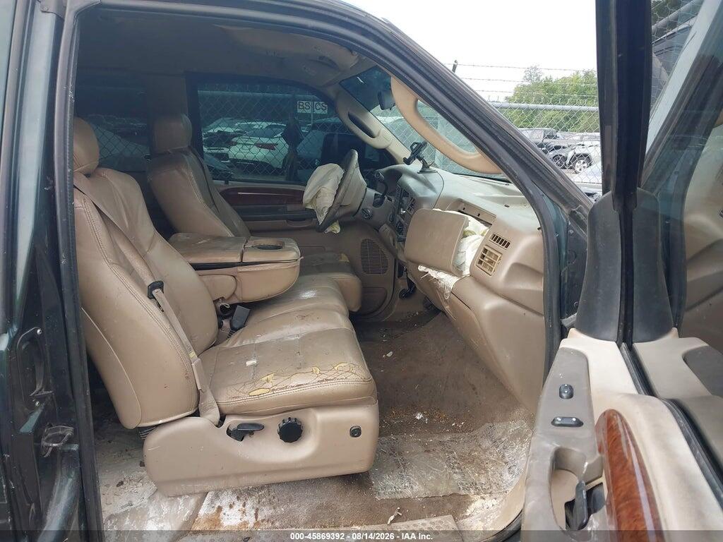 1FTNX21L84EA65564 2004 FORD F-250 photo no. 5