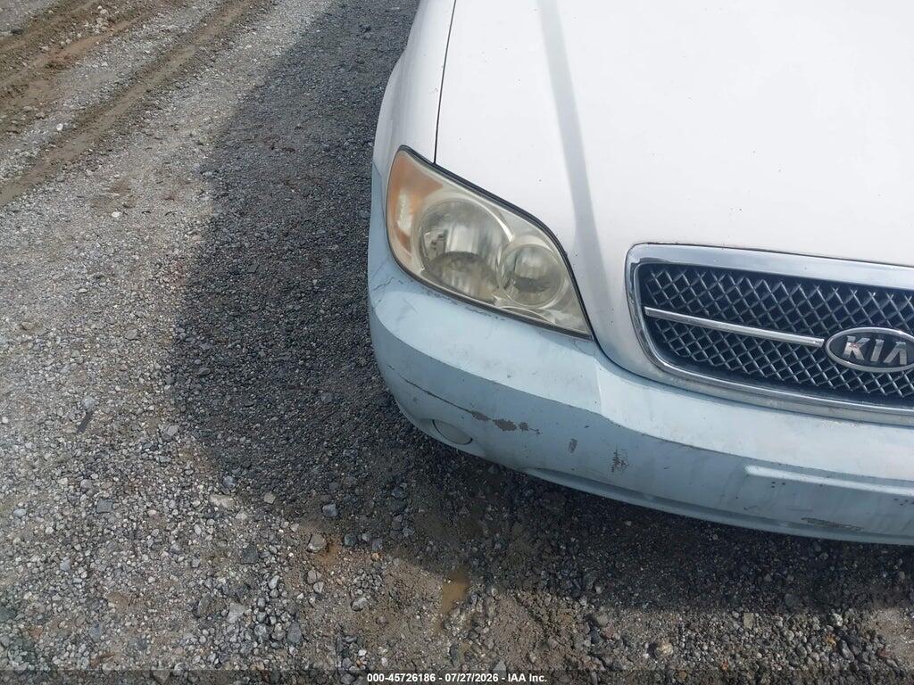 KNDUP131856635642 2005 KIA SEDONA photo no. 12