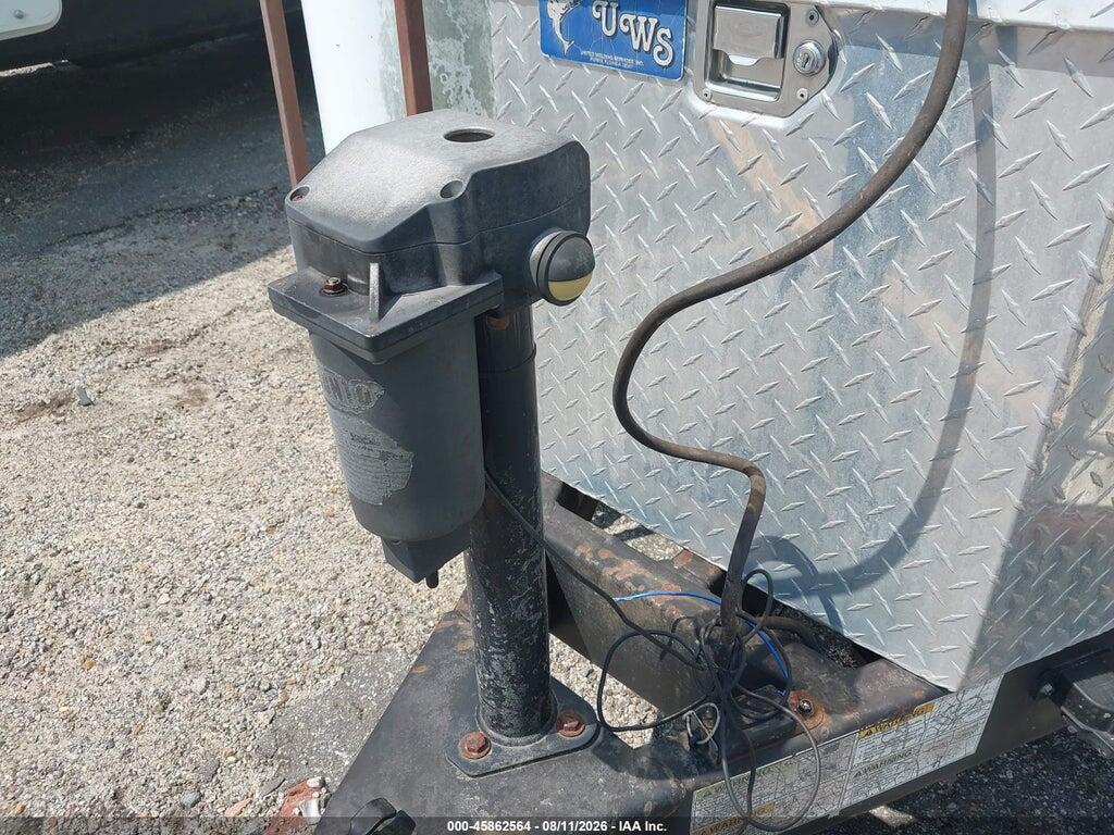 4U01S28265A026090 2005 SHDW UTILITY photo no. 7
