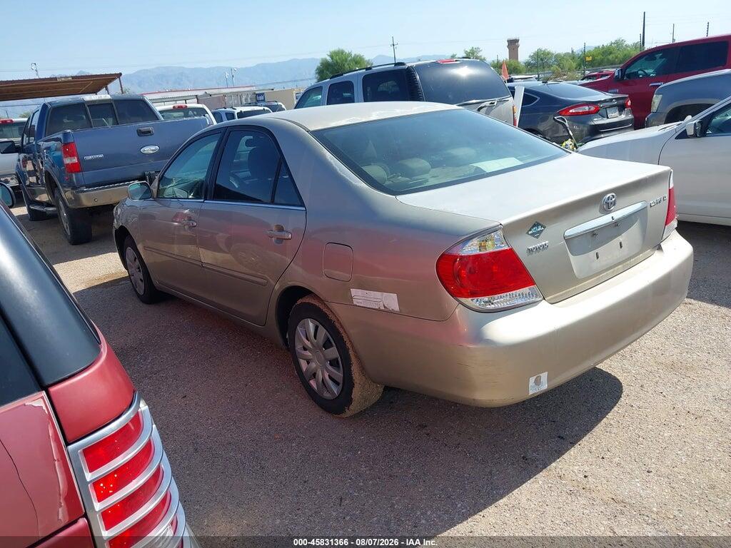 4T1BE30K75U428706 2005 TOYOTA CAMRY photo no. 3