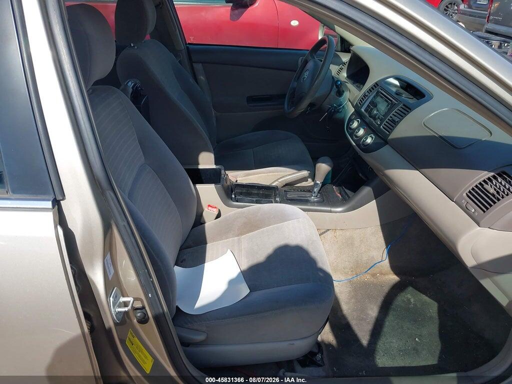 4T1BE30K75U428706 2005 TOYOTA CAMRY photo no. 5