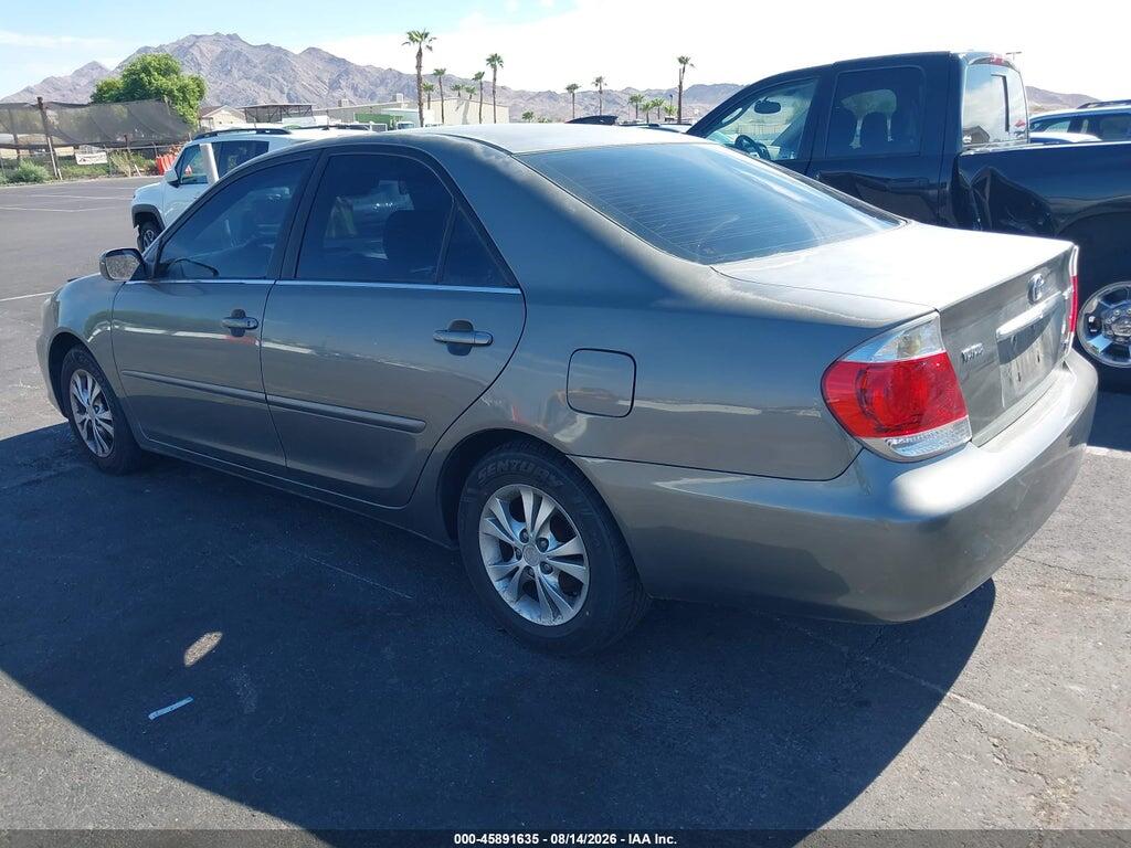 4T1BF30K75U610080 2005 TOYOTA CAMRY photo no. 3
