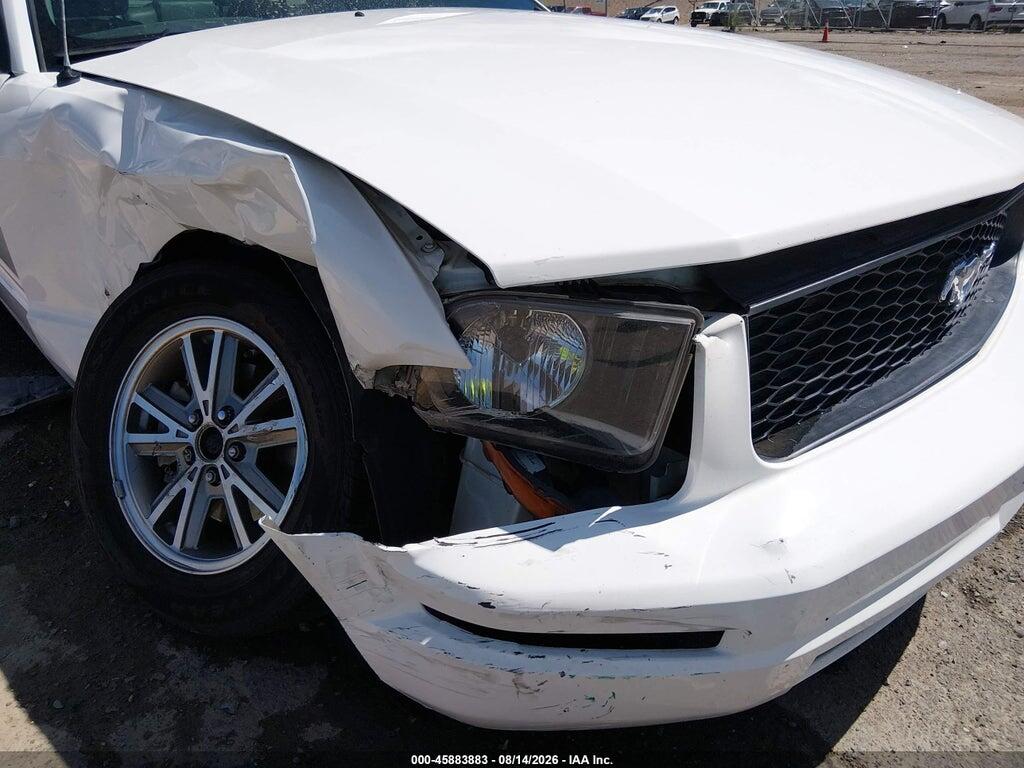 1ZVFT80N355118319 2005 FORD MUSTANG photo no. 6