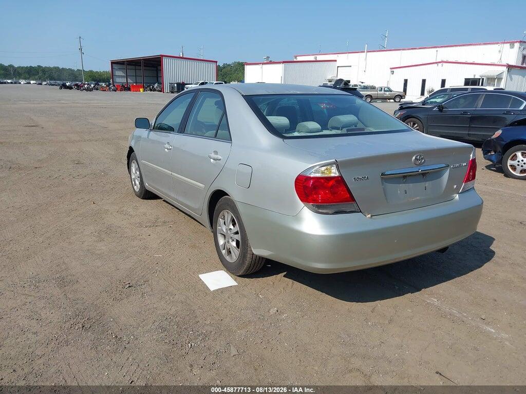 4T1BF30K45U604561 2005 TOYOTA CAMRY photo no. 3