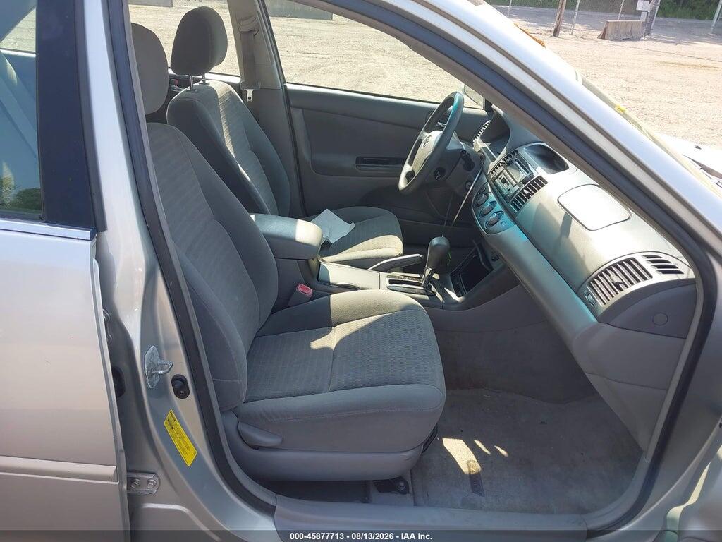 4T1BF30K45U604561 2005 TOYOTA CAMRY photo no. 5