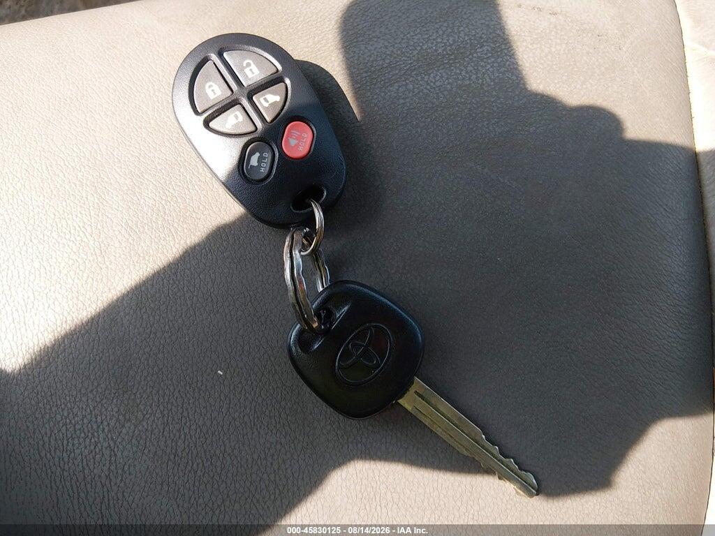 5TDZA22C36S474506 2006 TOYOTA SIENNA photo no. 11