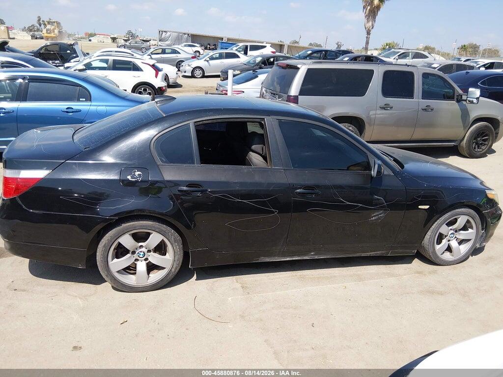 WBANE535X7CW63707 2007 BMW 525I photo no. 12